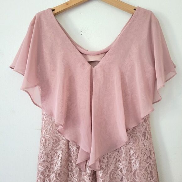 Jessica Howard Glitter Lace Sheath Dress with Attached Capelet Pink 6 - Picture 11 of 11